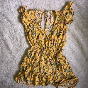 AEO floral romper XS